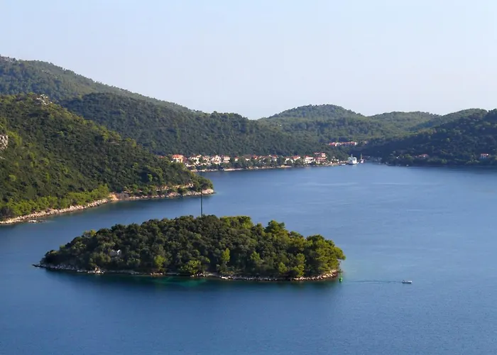 Apartamento By The Sea Ubli, - 16599